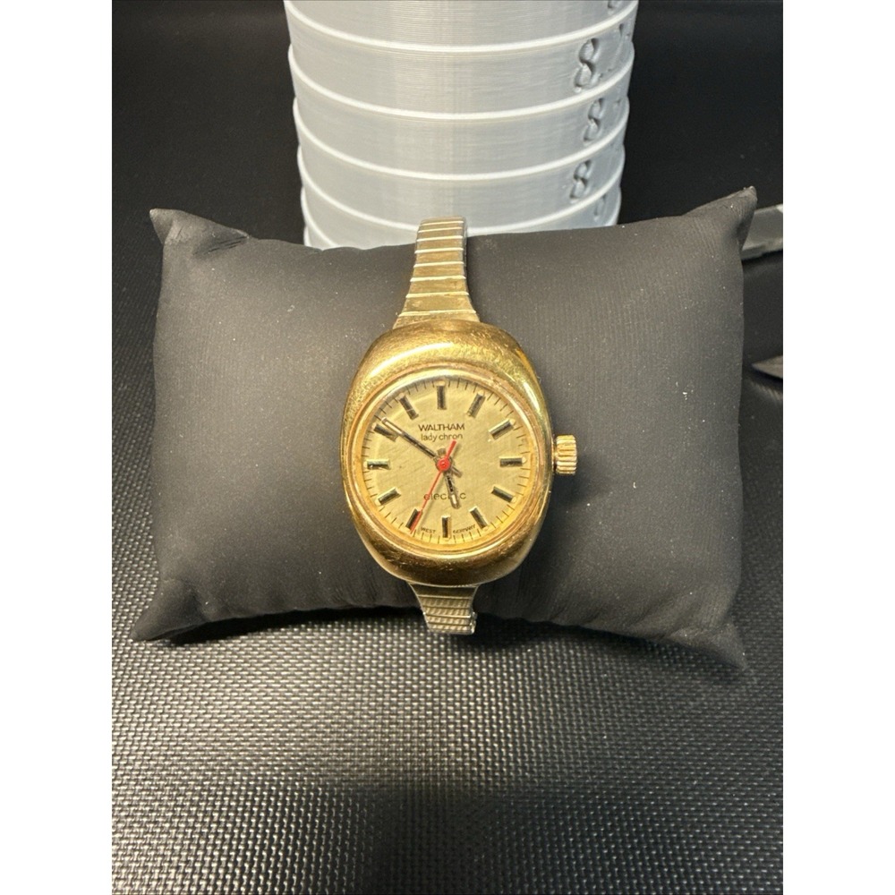 Waltham Ladychron Electronic Electrical Quartz Eelctric Stretch Band Lady Watch